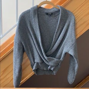 Forever 21 Sweater Top